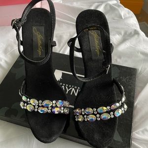 Johnathan Kayne Heels
